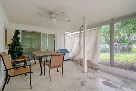 12514 Coffee Hill Row Hudson FL 34667