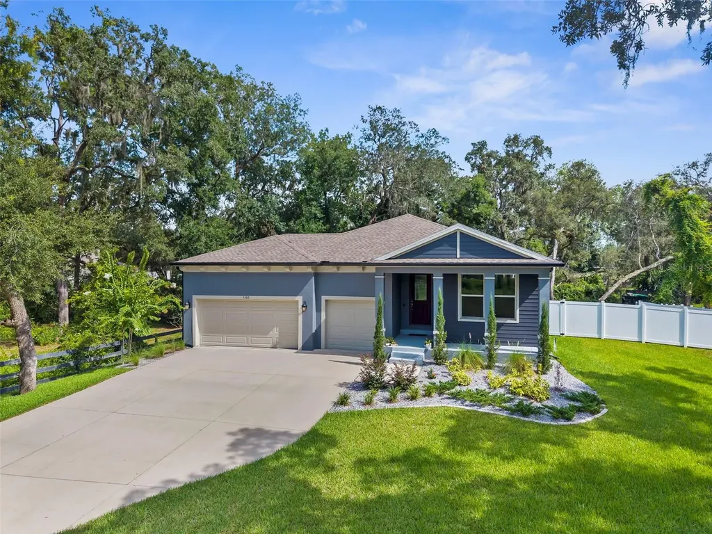 5100 Westlake Boulevard Dade City FL 33523