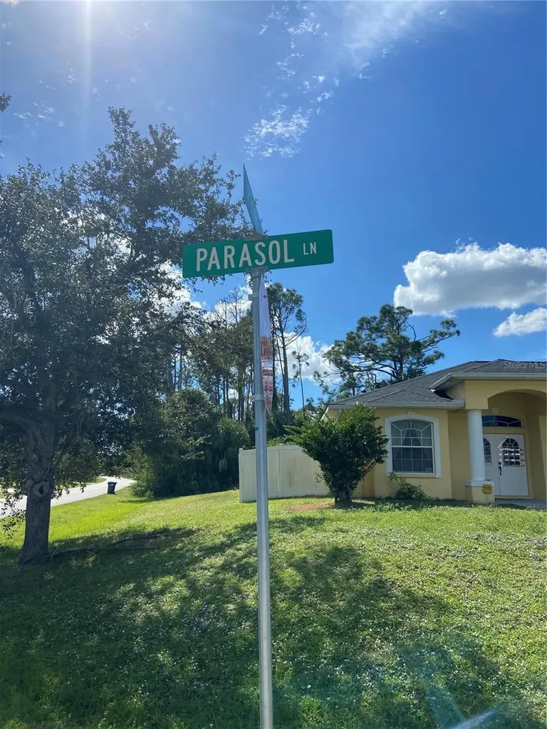 Parasol Lane North Port FL 34286