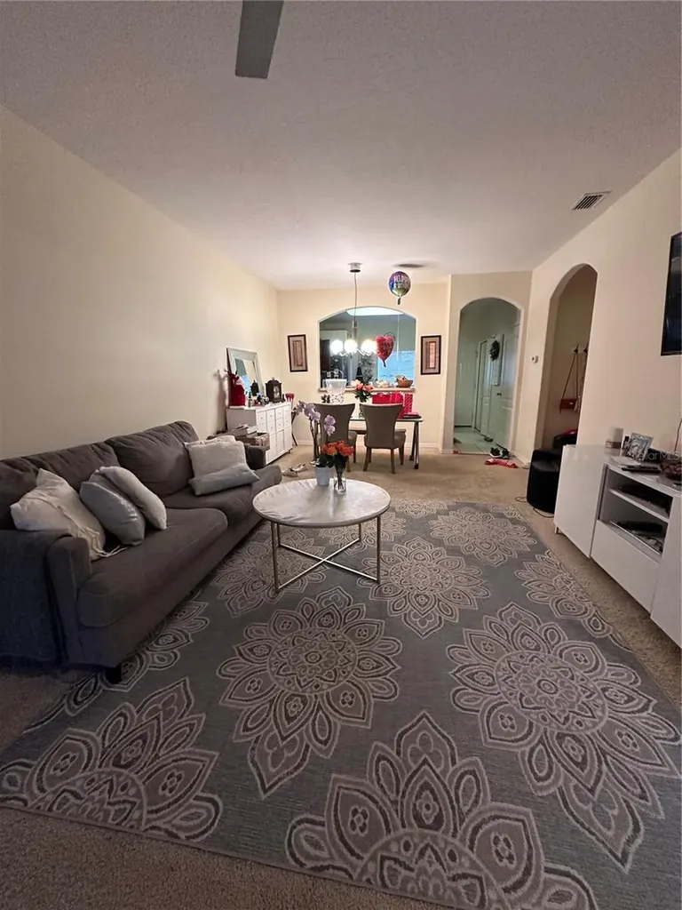 1042 N Sleepy Oak Drive Wesley Chapel FL 33543