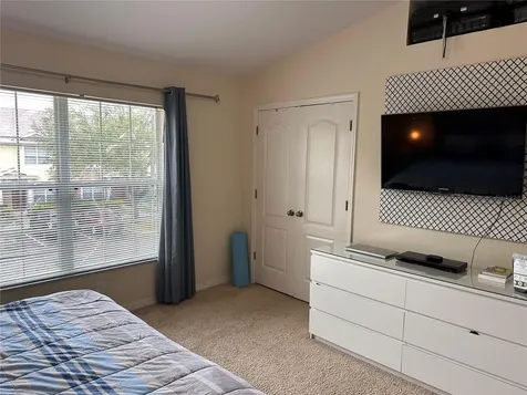 1042 N Sleepy Oak Drive Wesley Chapel FL 33543