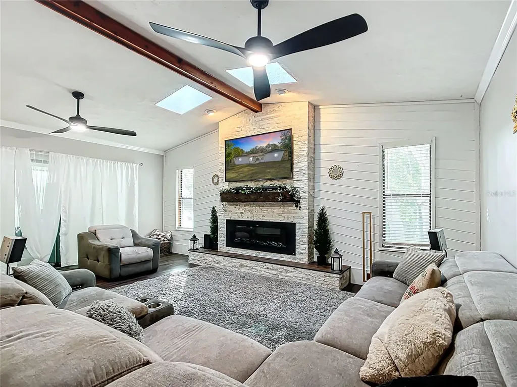1276 W Pearson Street Hernando FL 34442