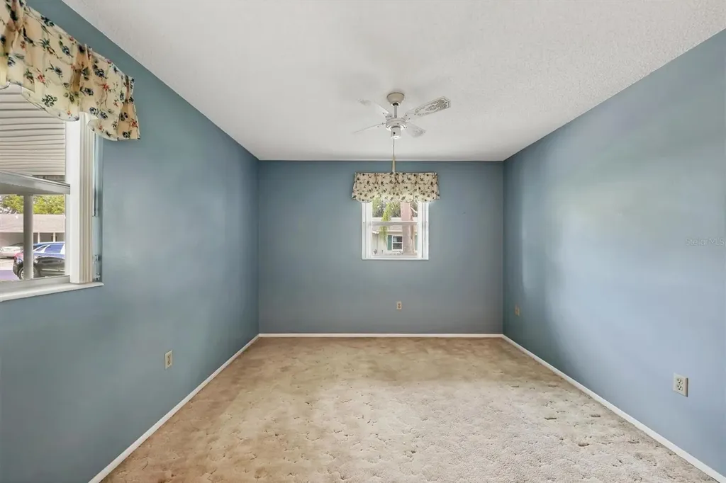 6024 Hibiscus Drive Bradenton FL 34207