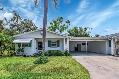 6024 Hibiscus Drive Bradenton FL 34207