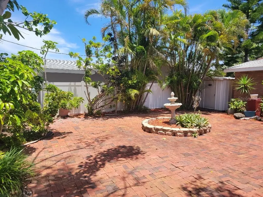 315 S Tessier Drive St Pete Beach FL 33706