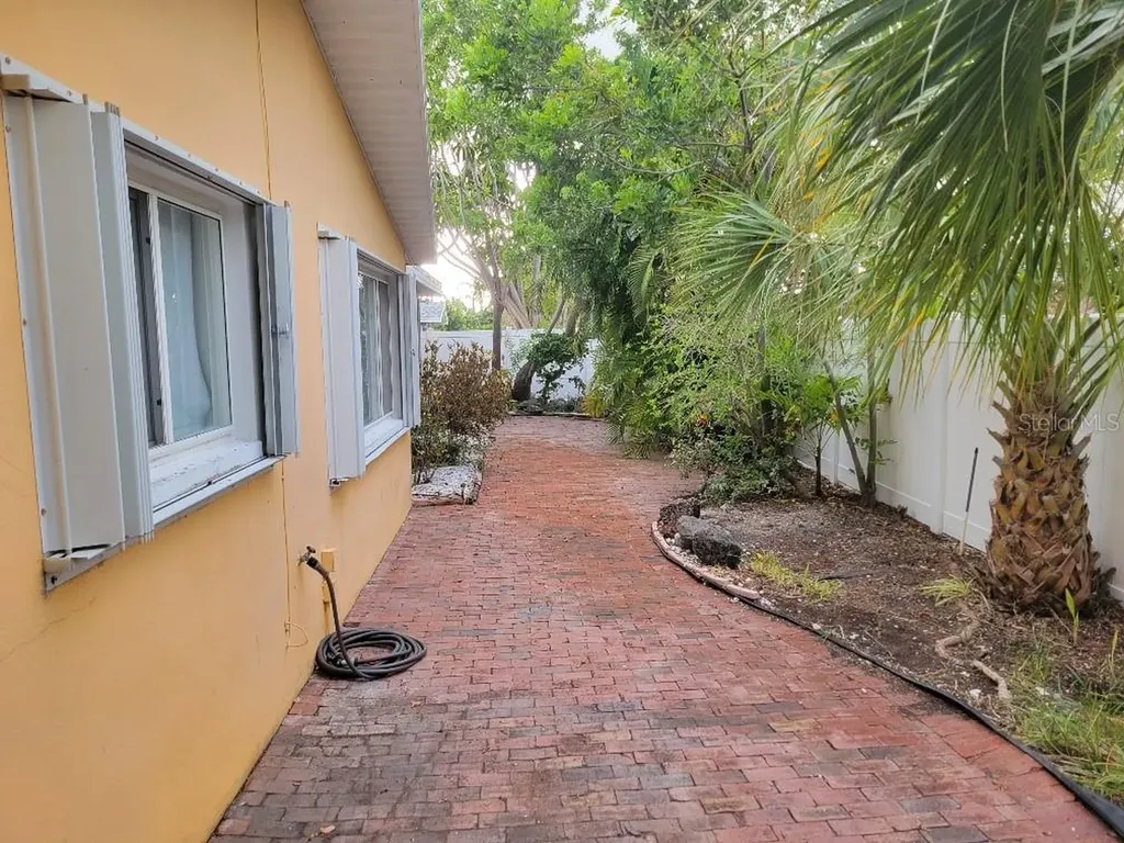 315 S Tessier Drive St Pete Beach FL 33706
