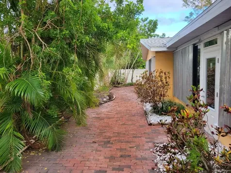 315 S Tessier Drive St Pete Beach FL 33706