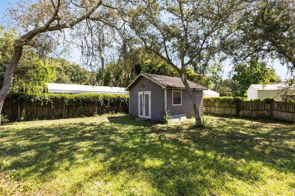 2357 Pine Street Oviedo FL 32765