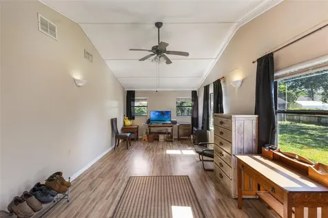 2357 Pine Street Oviedo FL 32765