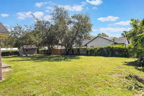 2357 Pine Street Oviedo FL 32765