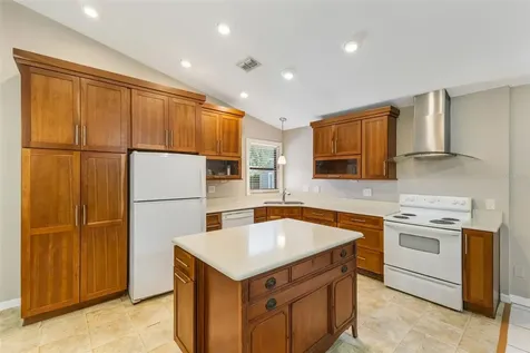 2357 Pine Street Oviedo FL 32765