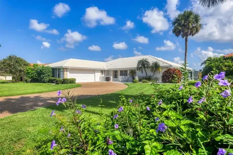 3785 Torrey Pines Boulevard Sarasota FL 34238
