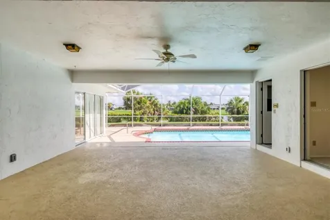 3785 Torrey Pines Boulevard Sarasota FL 34238