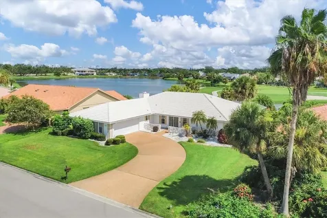 3785 Torrey Pines Boulevard Sarasota FL 34238