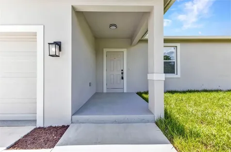 420 Hoffer Street Port Charlotte FL 33953