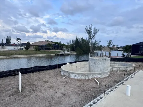 2311 NW 35th Avenue Cape Coral FL 33993
