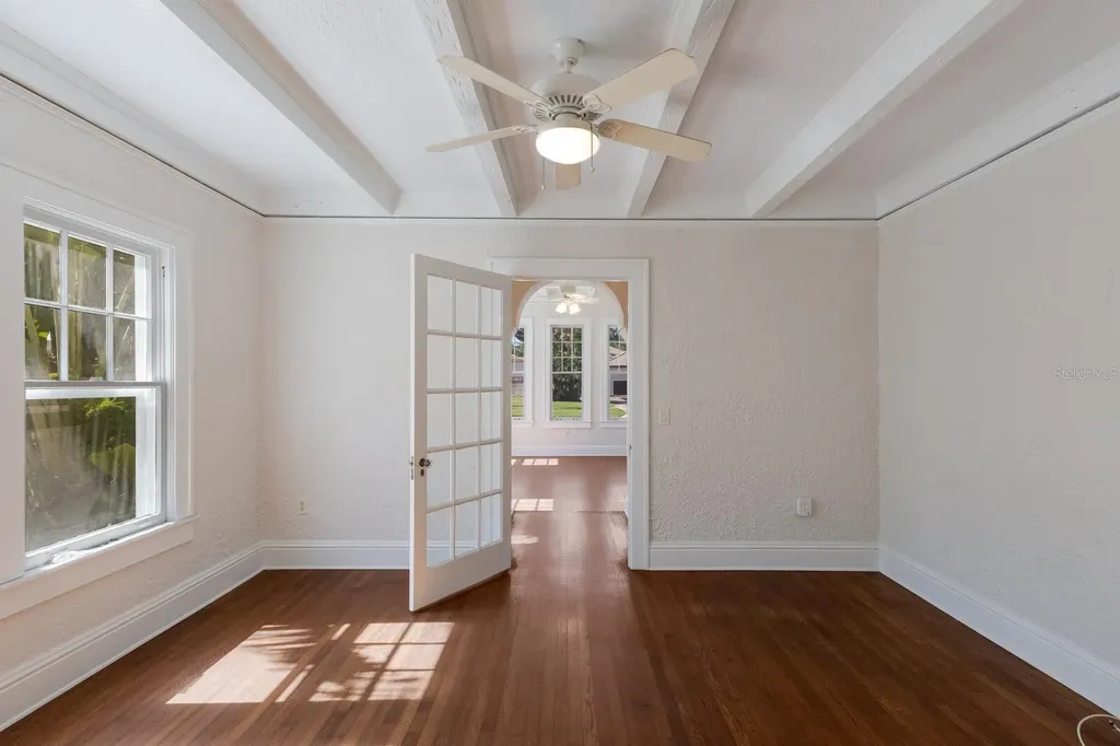 455 Acacia Drive Sarasota FL 34234