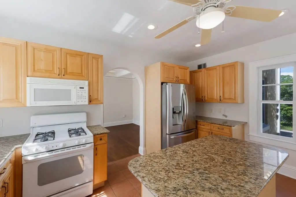455 Acacia Drive Sarasota FL 34234