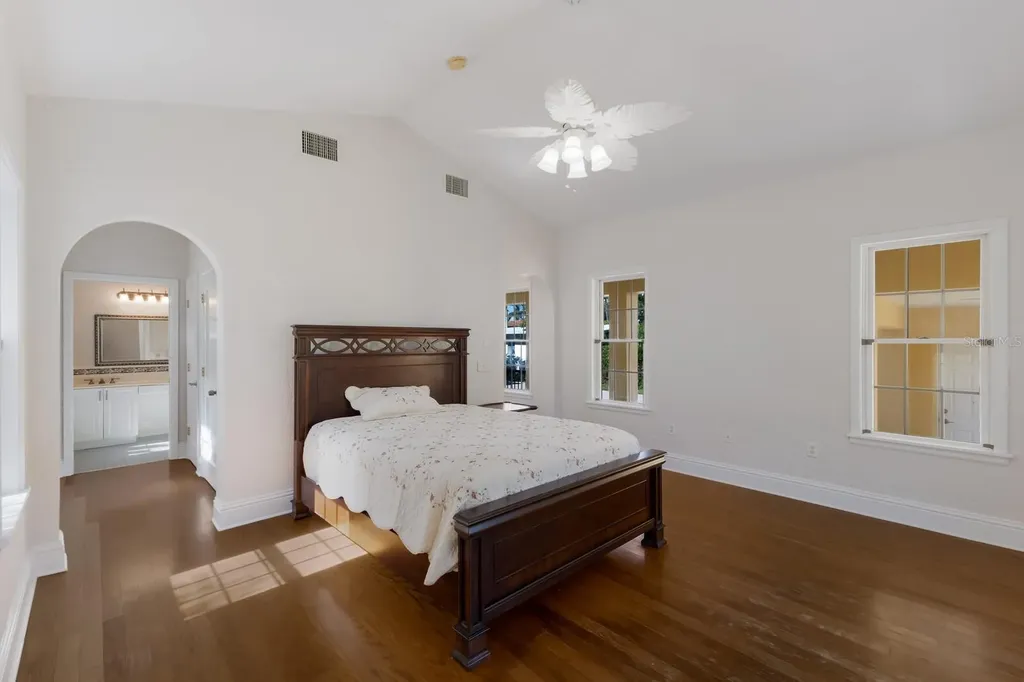 455 Acacia Drive Sarasota FL 34234
