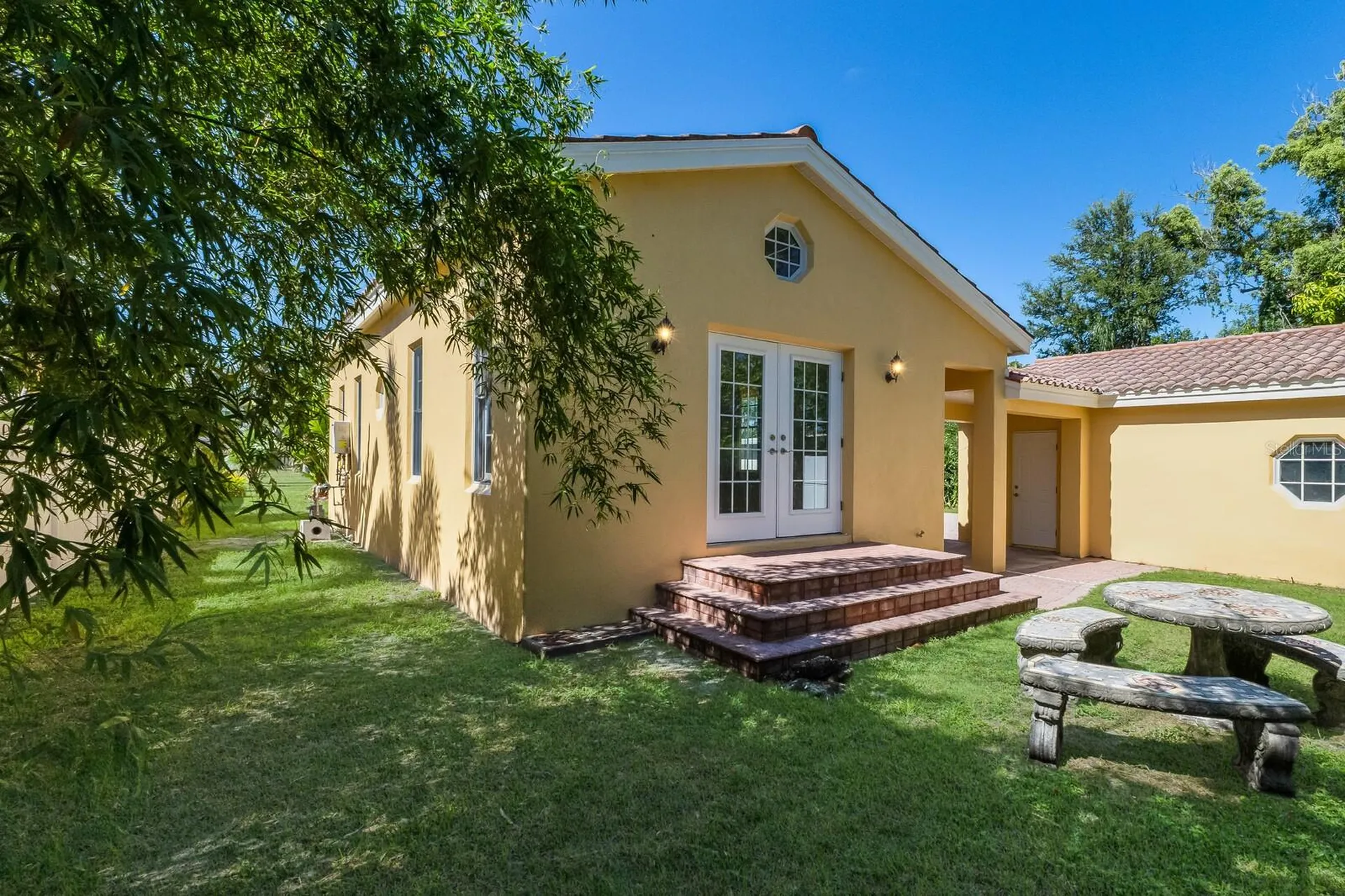 455 Acacia Drive Sarasota FL 34234