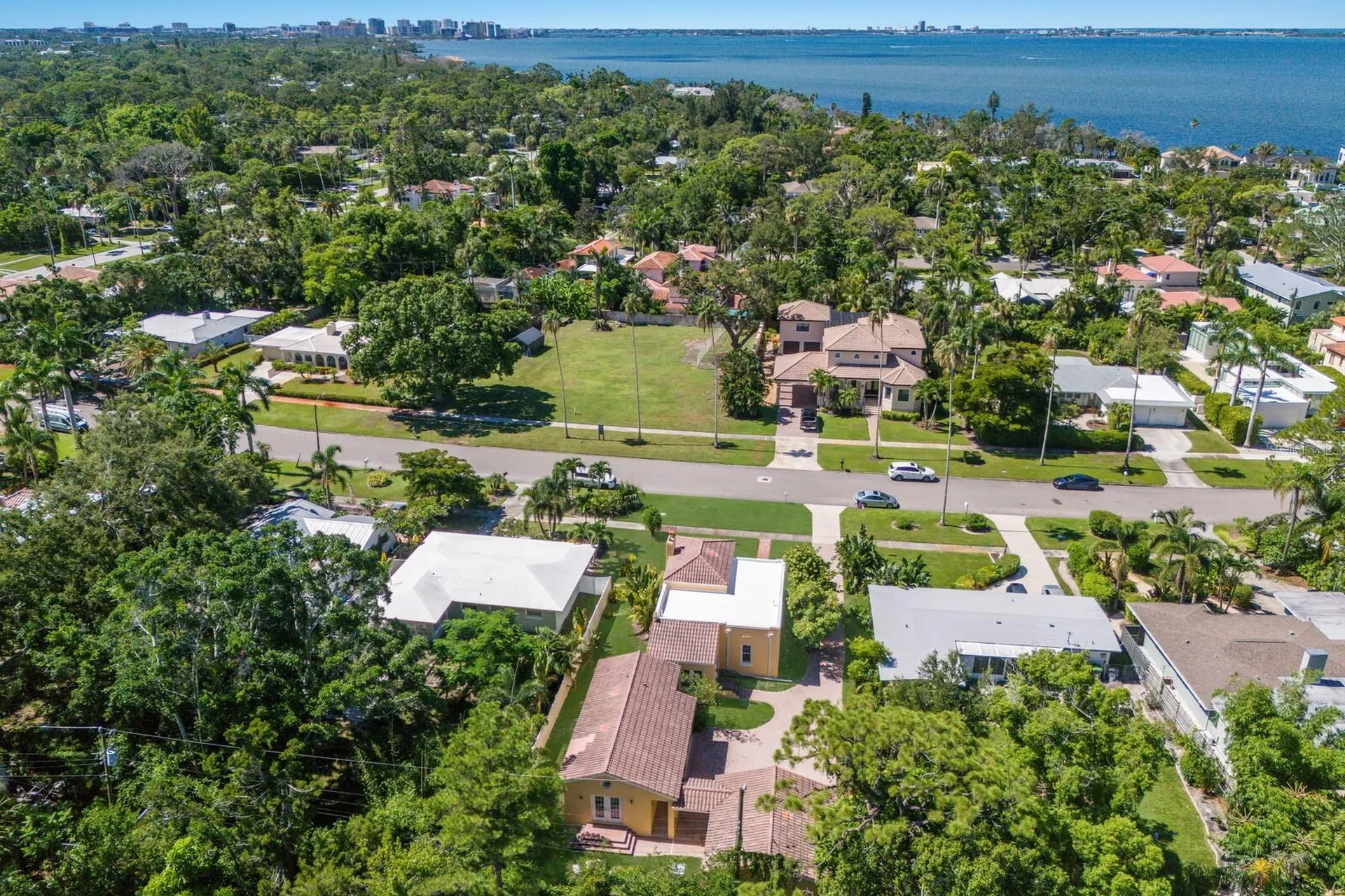 455 Acacia Drive Sarasota FL 34234