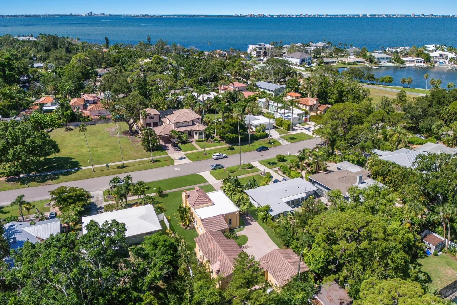 455 Acacia Drive Sarasota FL 34234