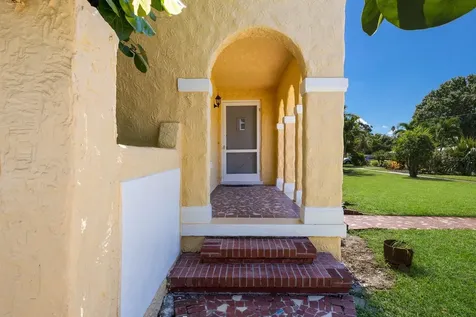 455 Acacia Drive Sarasota FL 34234