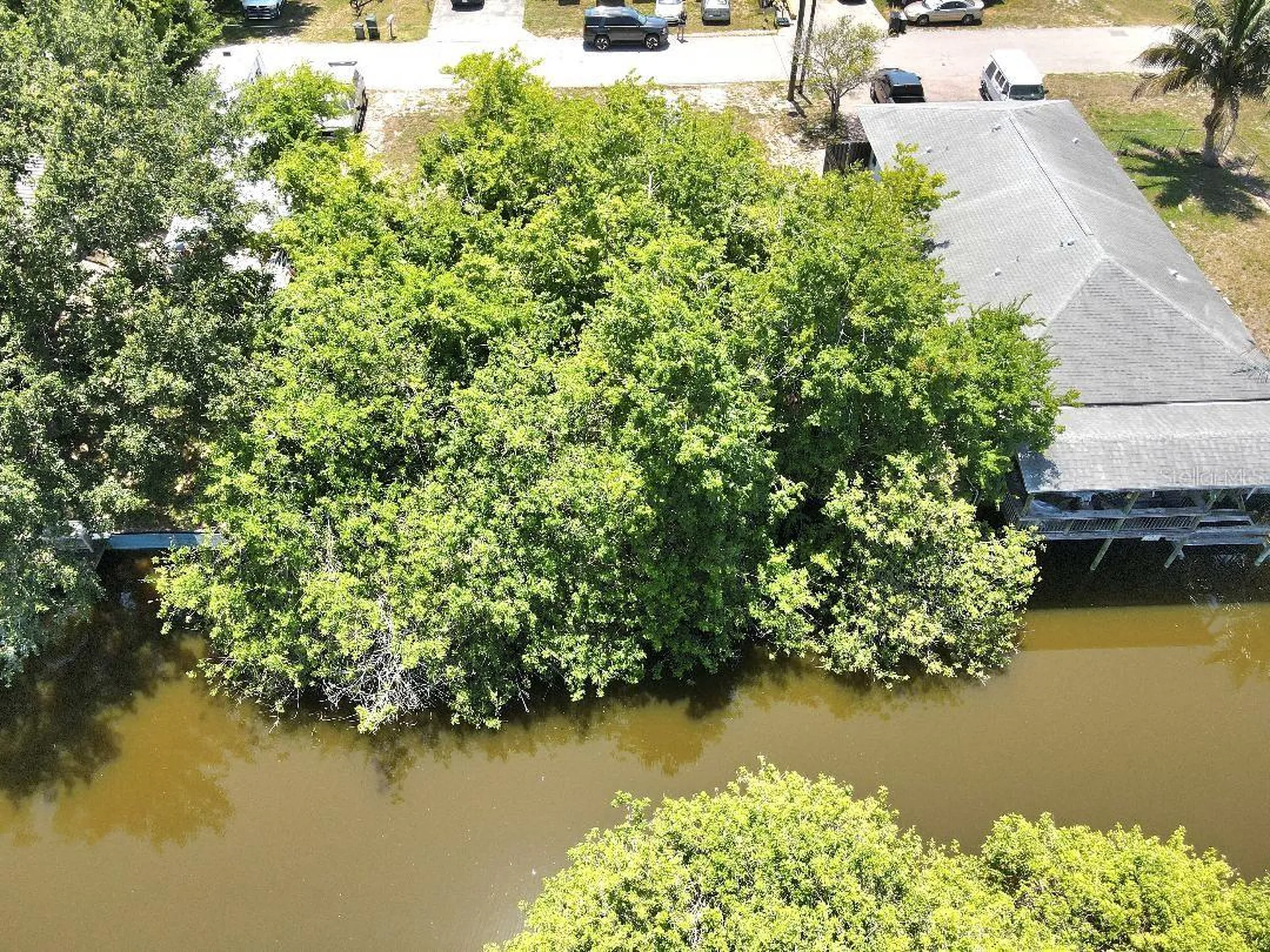 1211 9th Street Okeechobee FL 34974