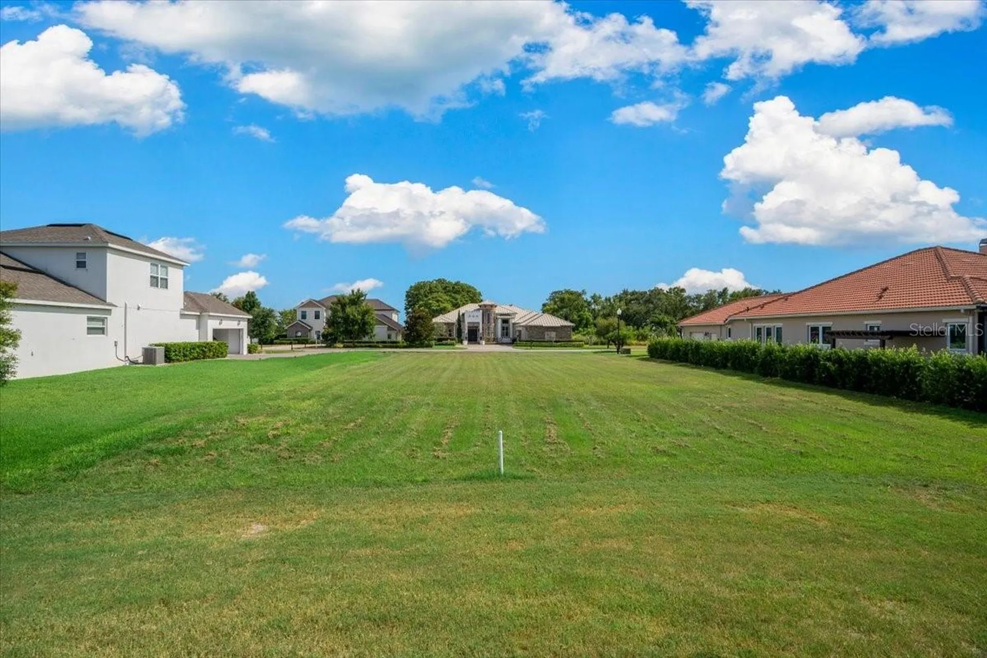 Live Oak Drive Tavares FL 32778