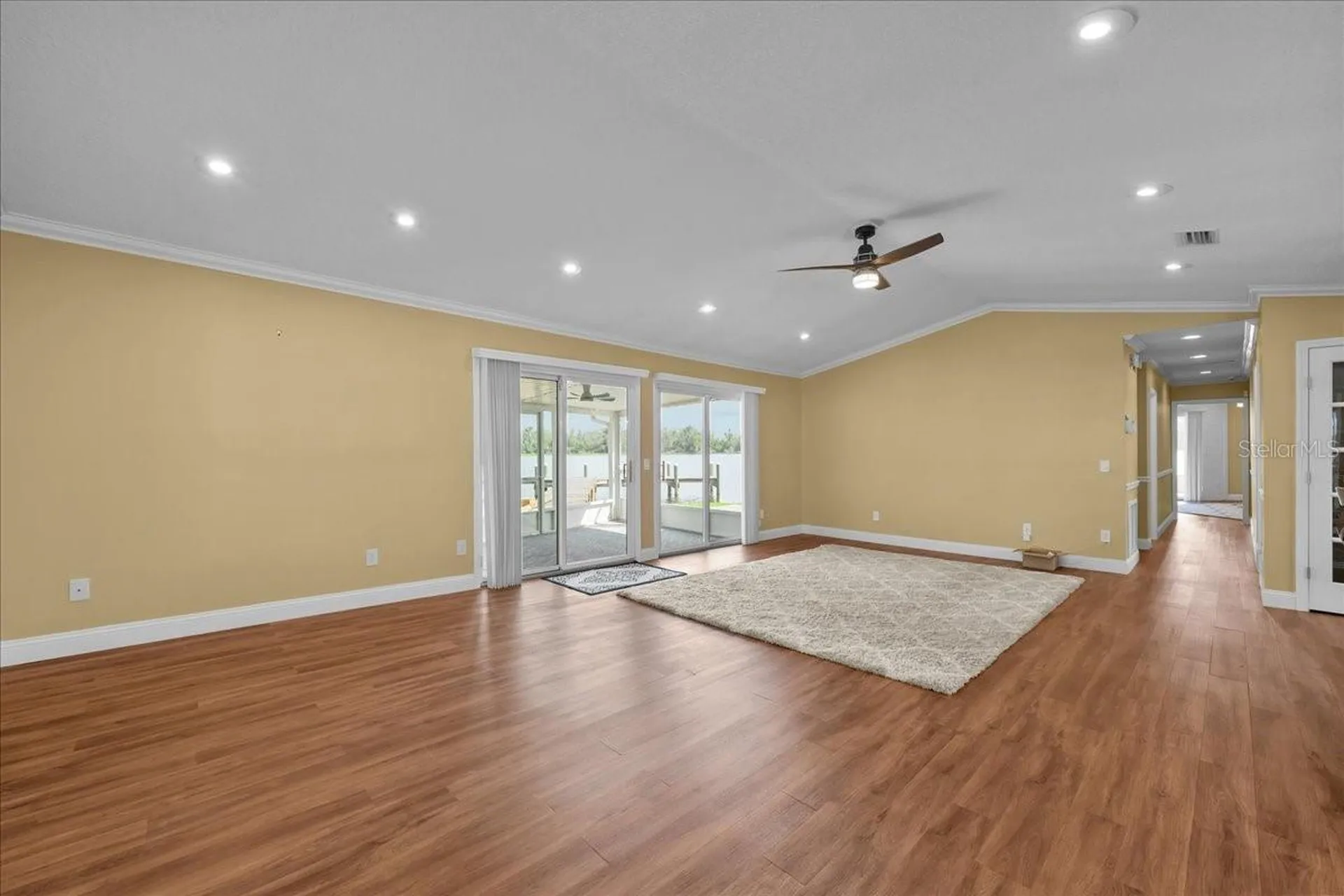 164 Moonlite Drive Welaka FL 32193