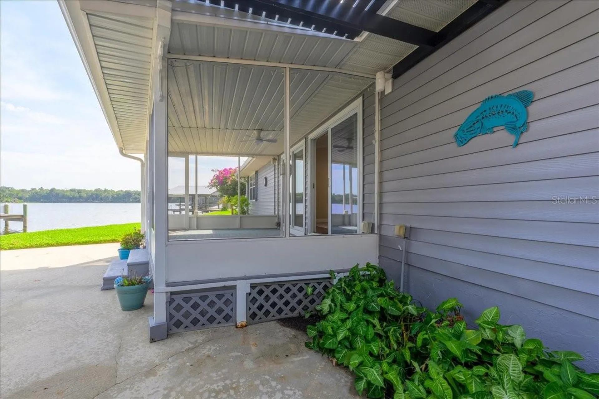 164 Moonlite Drive Welaka FL 32193