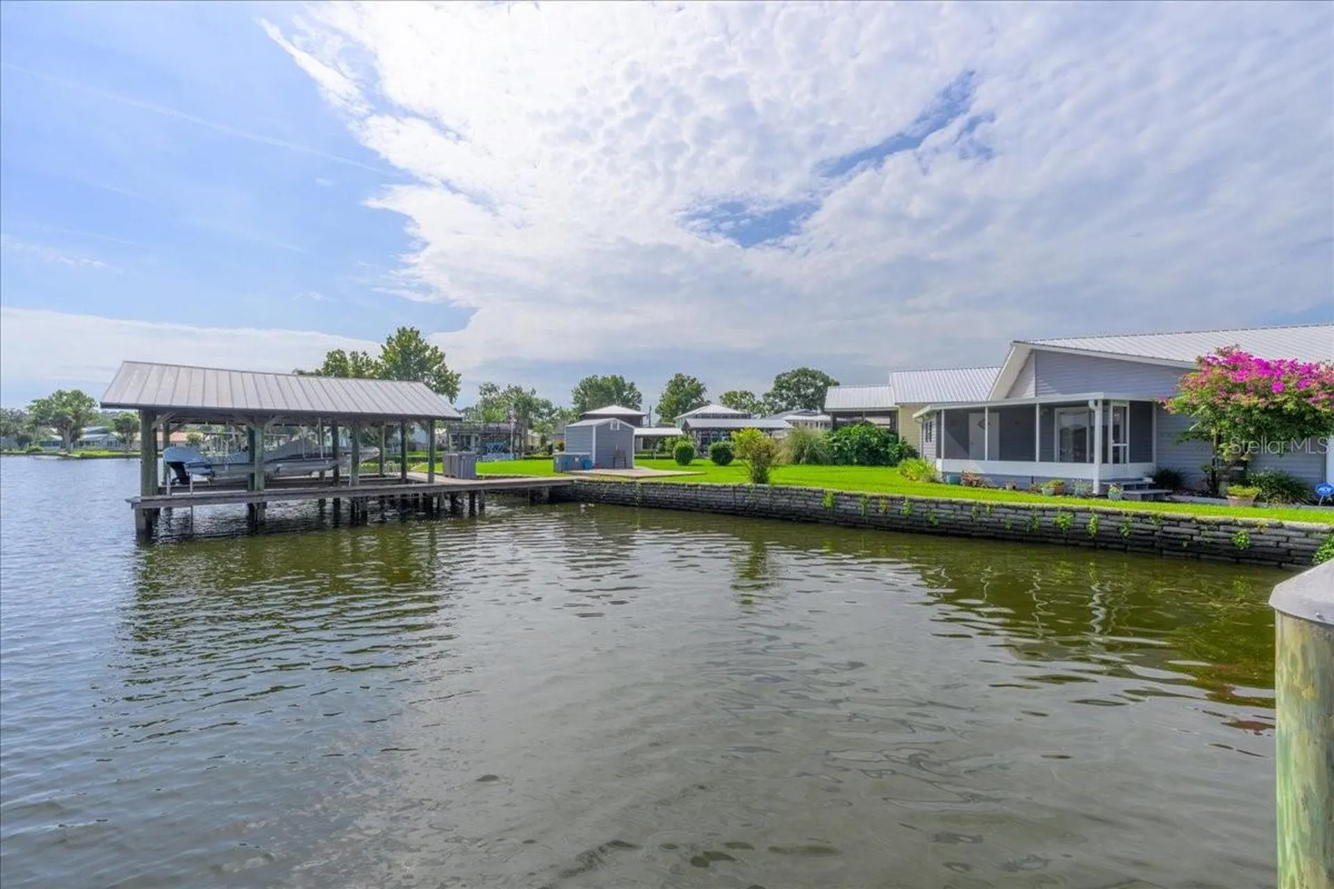 164 Moonlite Drive Welaka FL 32193