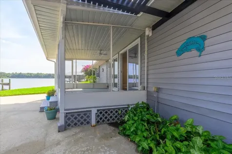 164 Moonlite Drive Welaka FL 32193