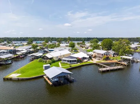 164 Moonlite Drive Welaka FL 32193