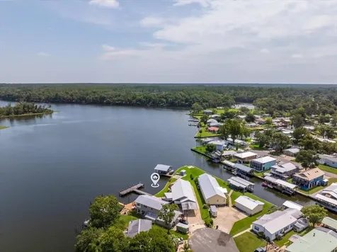 164 Moonlite Drive Welaka FL 32193