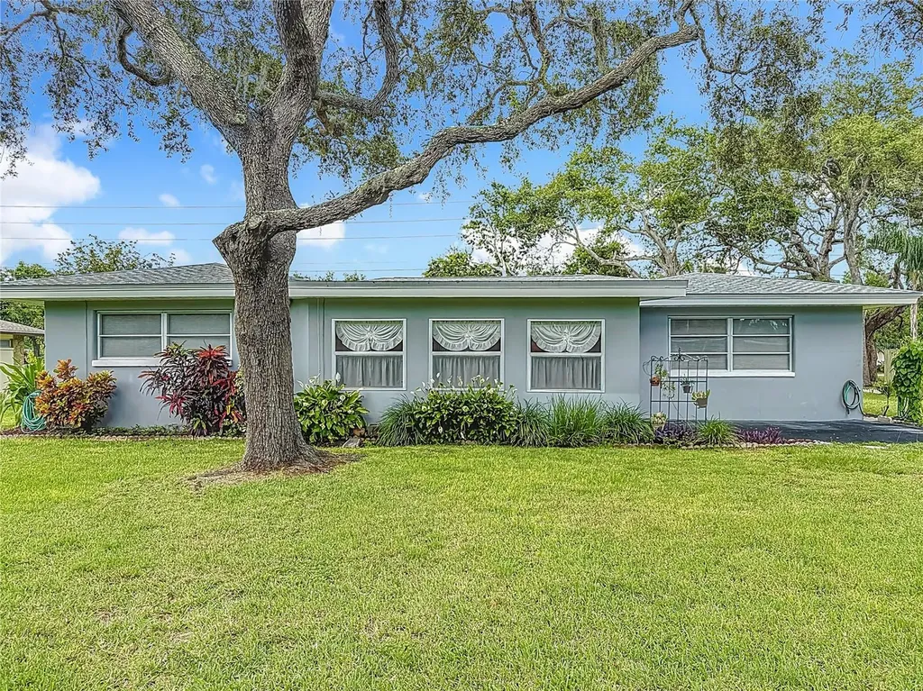 108 Indian Rocks Road S Belleair Bluffs FL 33770