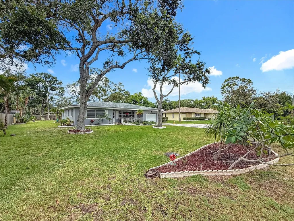 108 Indian Rocks Road S Belleair Bluffs FL 33770