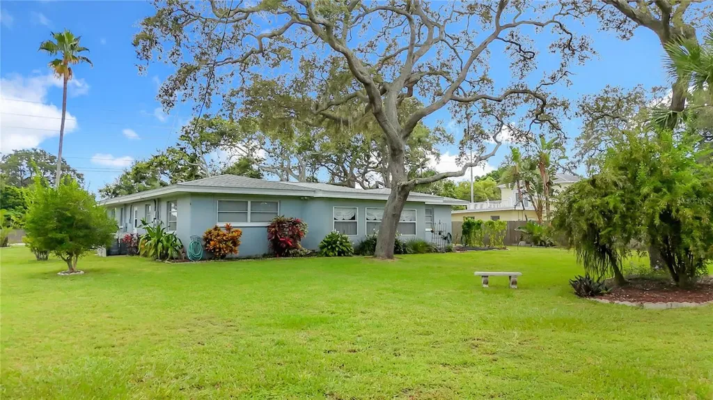 108 Indian Rocks Road S Belleair Bluffs FL 33770