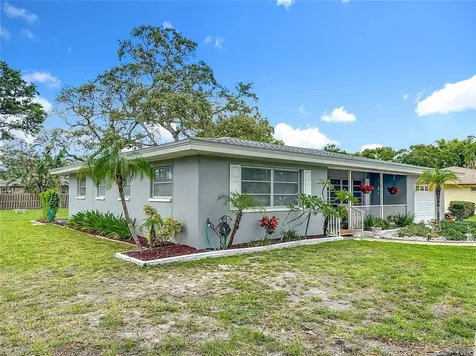 108 Indian Rocks Road S Belleair Bluffs FL 33770