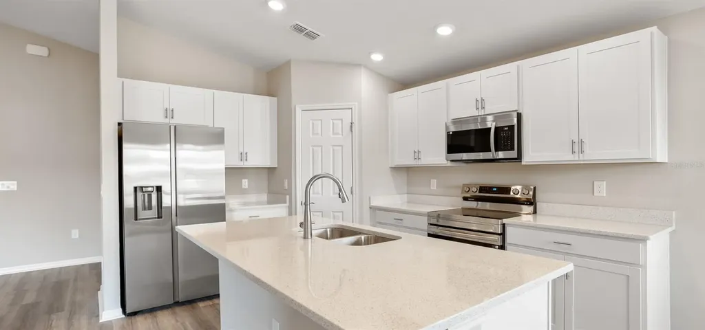 35397 Coventry Fields Loop Zephyrhills FL 33541