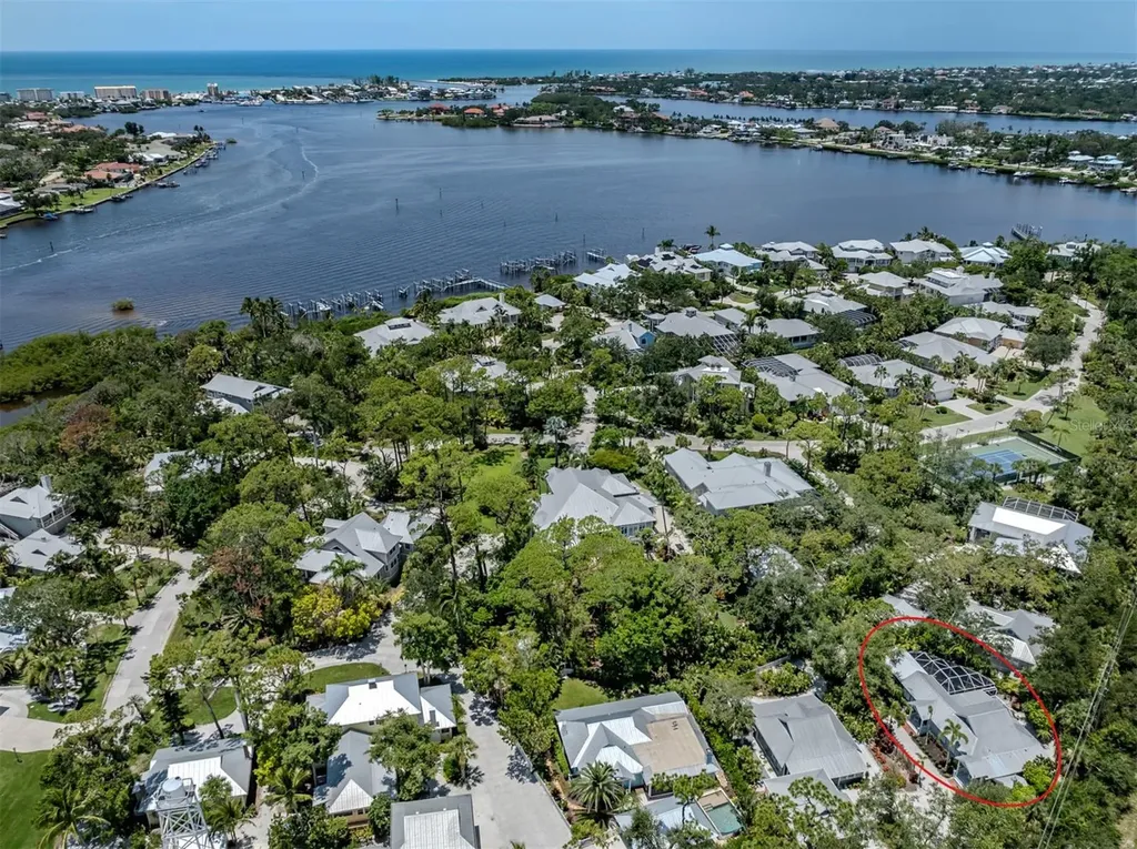 726 Eagle Point Drive Venice FL 34285
