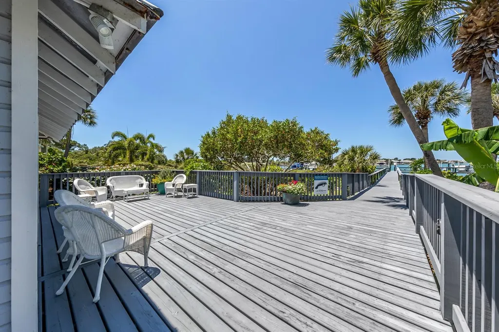 726 Eagle Point Drive Venice FL 34285