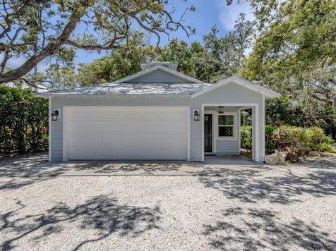 726 Eagle Point Drive Venice FL 34285