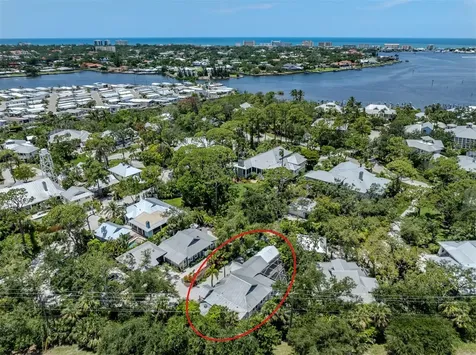 726 Eagle Point Drive Venice FL 34285