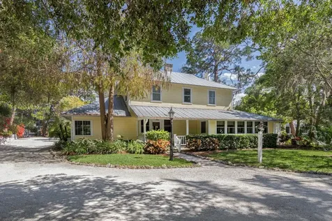 726 Eagle Point Drive Venice FL 34285