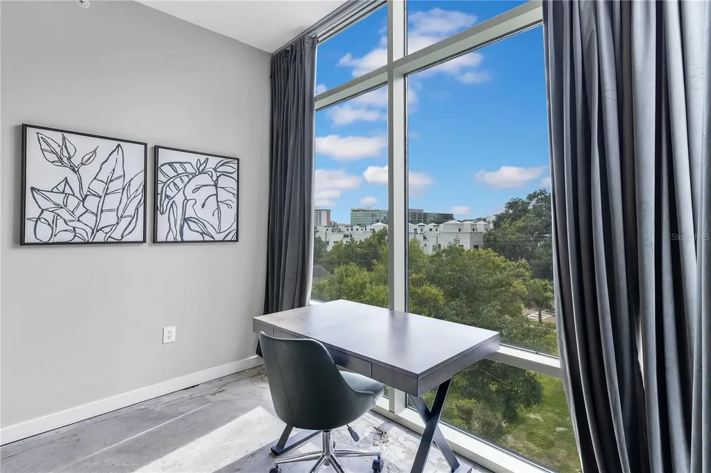 525 E Jackson Street Orlando FL 32801