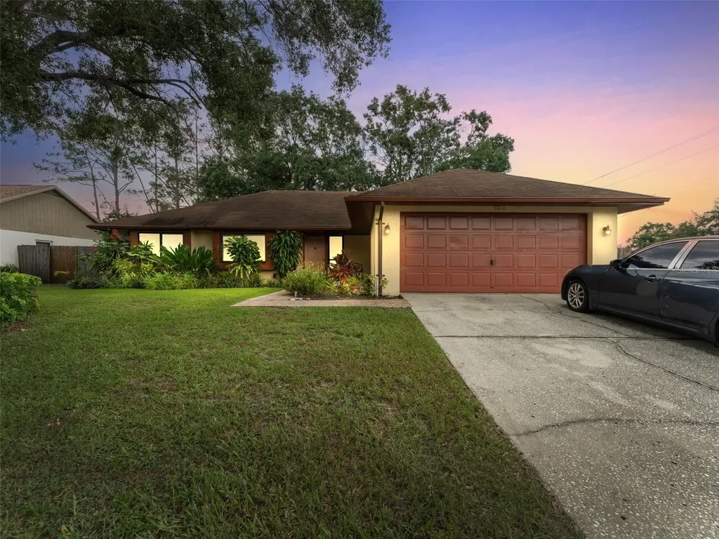 5010 Pennsbury Drive Tampa FL 33624