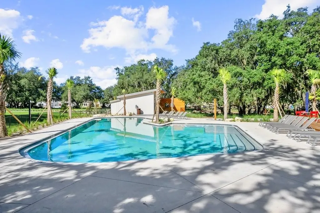 4025 Bonfire Drive Odessa FL 33556