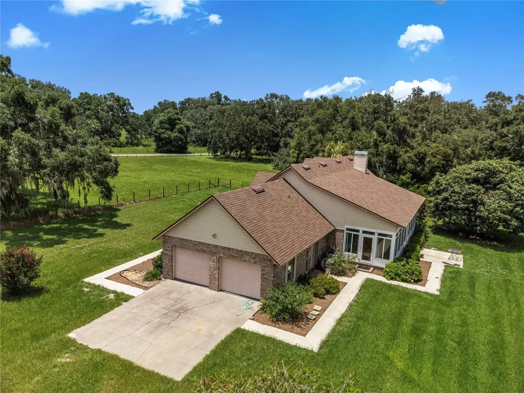 6891 NW 88th Lane Chiefland FL 32626