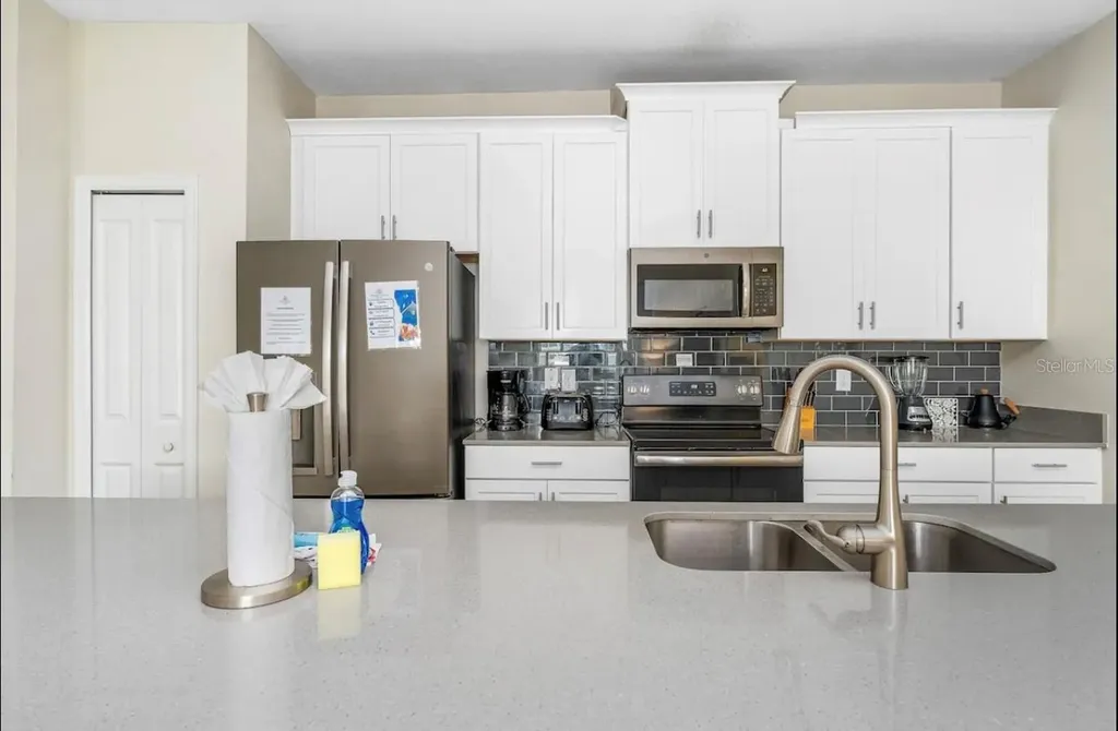 880 Pebble Beach Drive Davenport FL 33896
